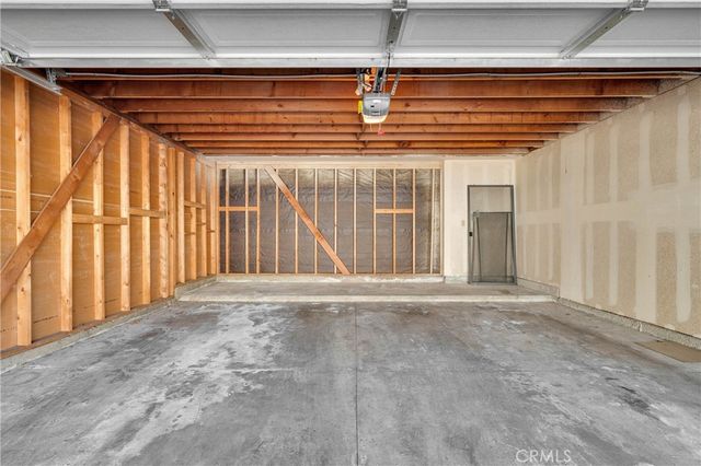 94 Smokestone, Irvine, CA 92614