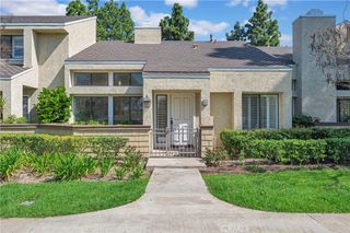 94 Smokestone, Irvine, CA 92614