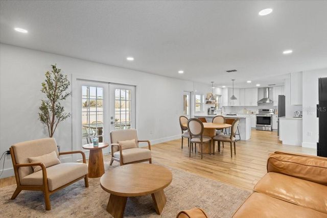 673 RED PEPPER LOOP, Chuluota, FL 32766