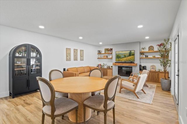 673 RED PEPPER LOOP, Chuluota, FL 32766