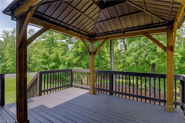 3001 Walbrook Terrace, Browns Summit, NC 27214