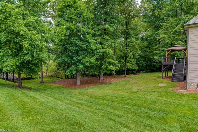3001 Walbrook Terrace, Browns Summit, NC 27214