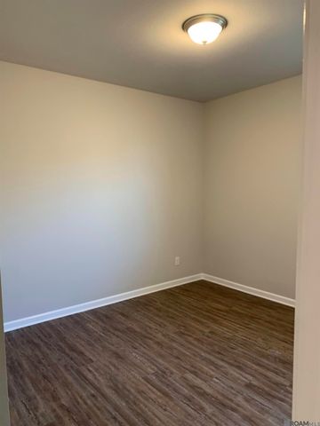 7601 Trailview Dr, Gonzales, LA 70737