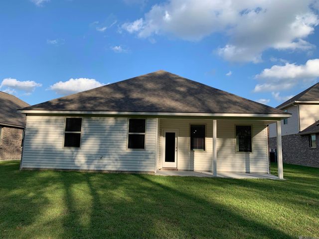 7601 Trailview Dr, Gonzales, LA 70737
