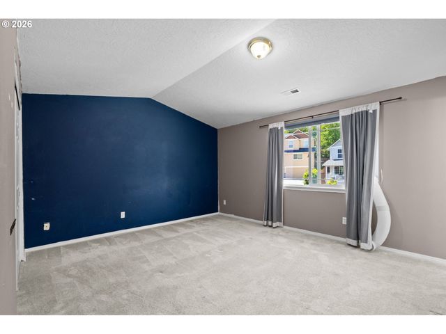 37637 SOLSO Ct, Sandy, OR 97055