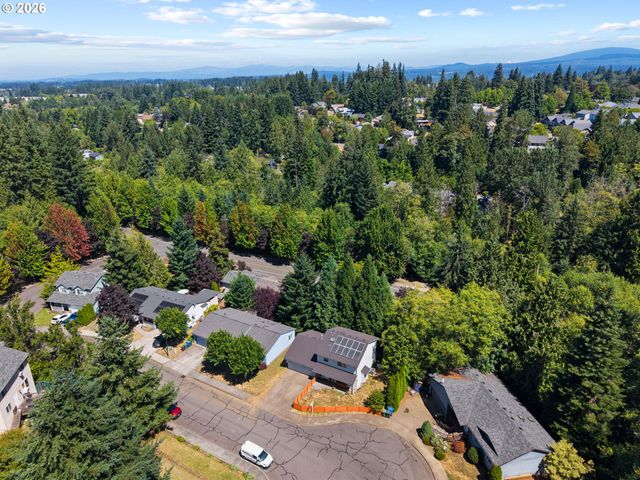 37637 SOLSO Ct, Sandy, OR 97055
