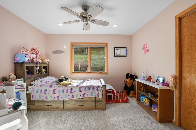 4912 50TH AVE SE, Minot, ND 58701