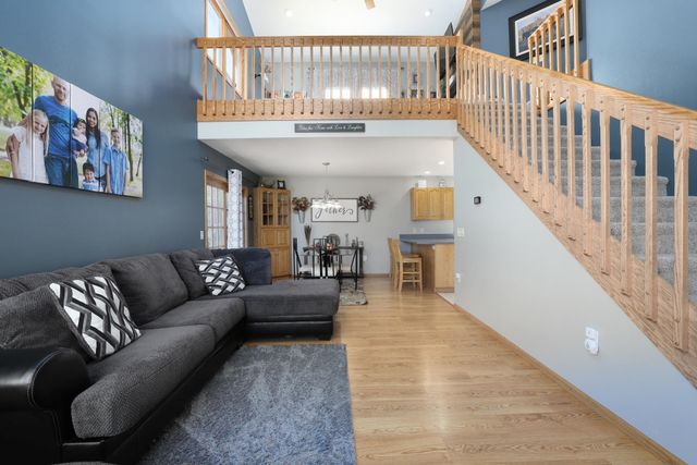 4912 50TH AVE SE, Minot, ND 58701