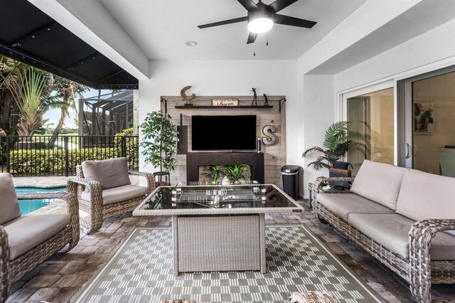 13138 Touchstone Place, Palm Beach Gardens, FL 33418
