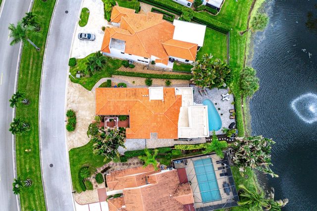 13138 Touchstone Place, Palm Beach Gardens, FL 33418