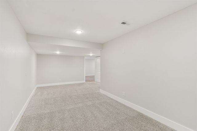 2818 NW 44th Street, Ankeny, IA 50023