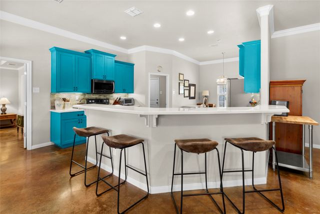 151 Tall Oaks, Streetman, TX 75859