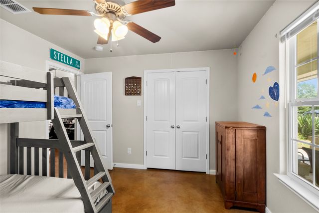 151 Tall Oaks, Streetman, TX 75859