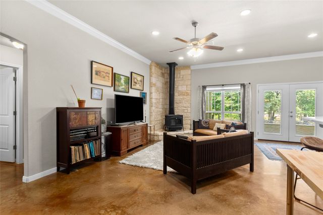 151 Tall Oaks, Streetman, TX 75859