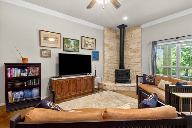 151 Tall Oaks, Streetman, TX 75859