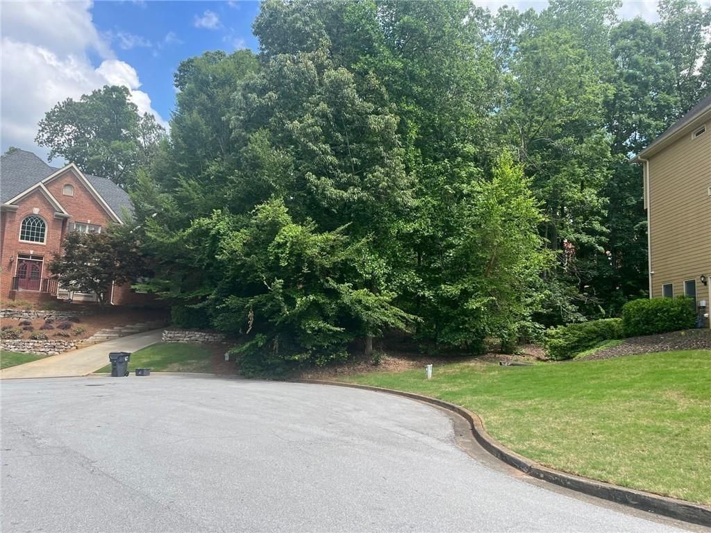 1894 Point River Drive, Duluth, GA 30097