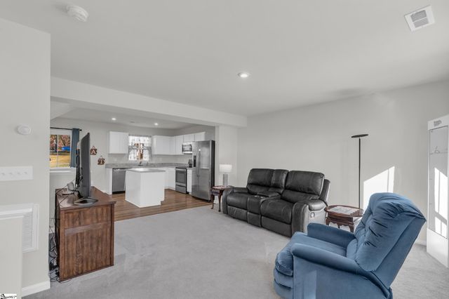 106 Sproles Lane, Easley, SC 29642