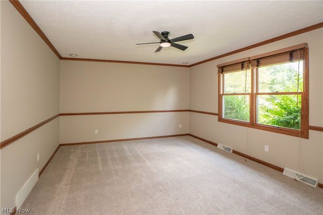 6104 Shipslanding Avenue NW, Canton, OH 44718