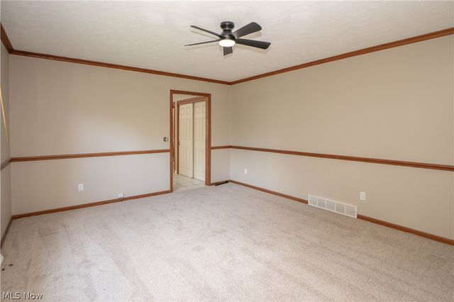 6104 Shipslanding Avenue NW, Canton, OH 44718