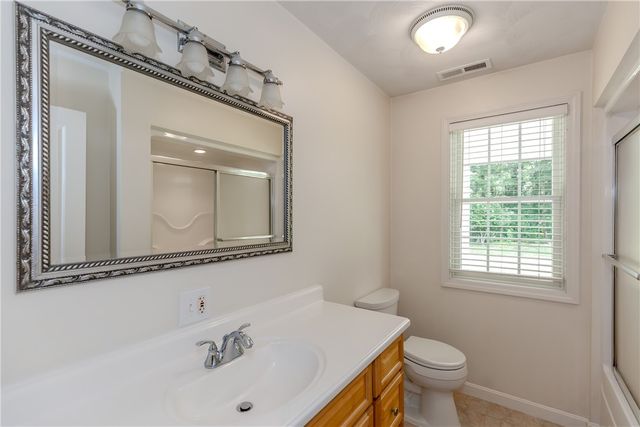 167 Cranberry Ridge Road, Glocester, RI 02857