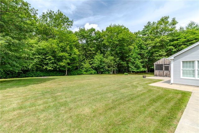 167 Cranberry Ridge Road, Glocester, RI 02857