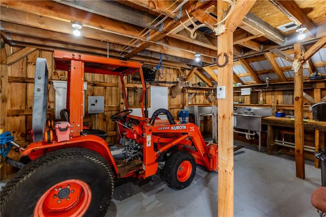 167 Cranberry Ridge Road, Glocester, RI 02857