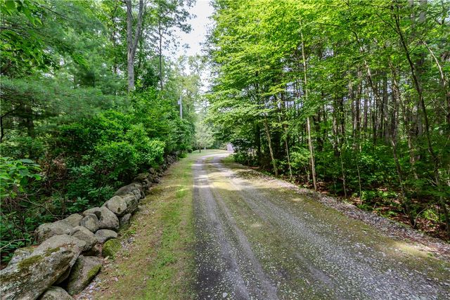 167 Cranberry Ridge Road, Glocester, RI 02857