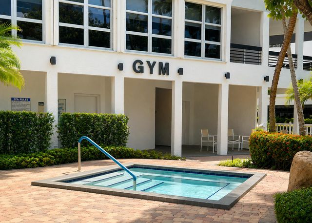 3600 MYSTIC POINTE Drive 608, Aventura, FL 33180