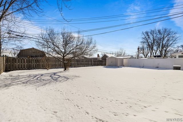 569 Woodstock Avenue, Tonawanda, NY 14150