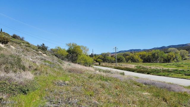 3225-037-003, Lake Elizabeth, CA 93532
