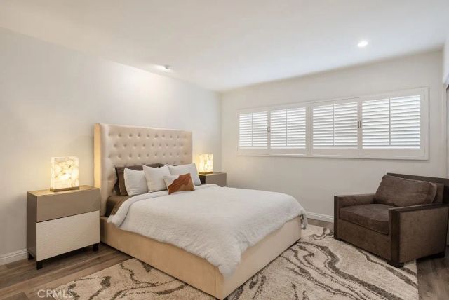 419 N Oakhurst Drive 102, Beverly Hills, CA 90210