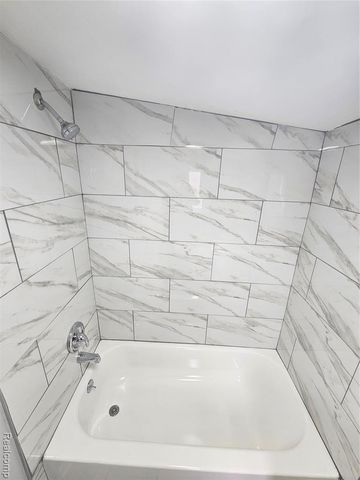 13870 Ida Avenue, Warren, MI 48089