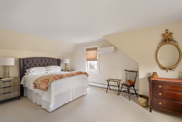 2 Bold Meadow Road, Edgartown, MA 02539