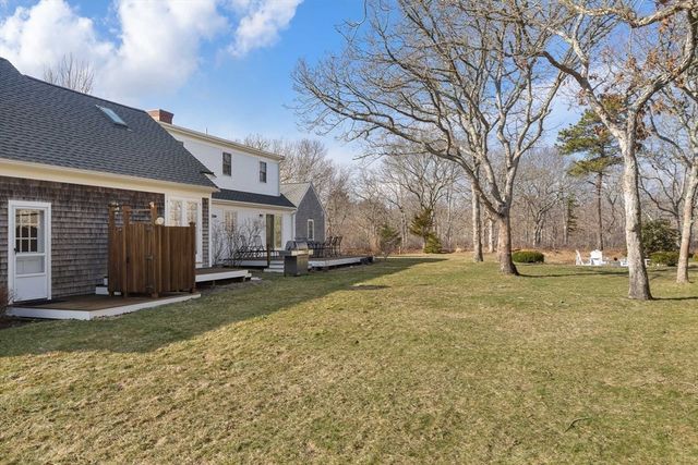 2 Bold Meadow Road, Edgartown, MA 02539