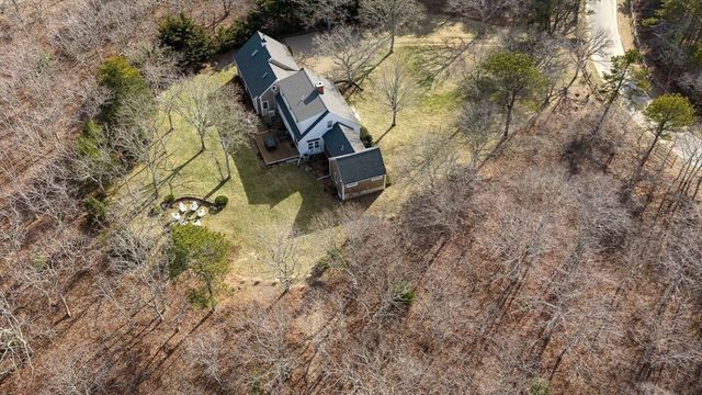 2 Bold Meadow Road, Edgartown, MA 02539