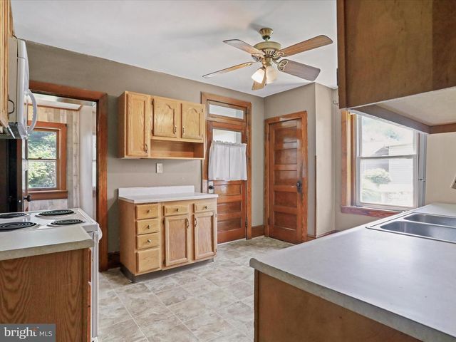 231 N N ALLISON STREET #1, Greencastle, PA 17225