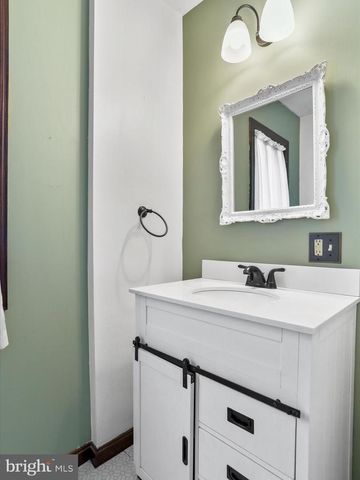 231 N N ALLISON STREET #1, Greencastle, PA 17225