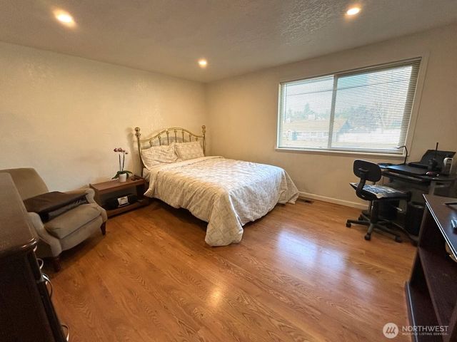 1104 134th Street Ct S, Tacoma, WA 98444