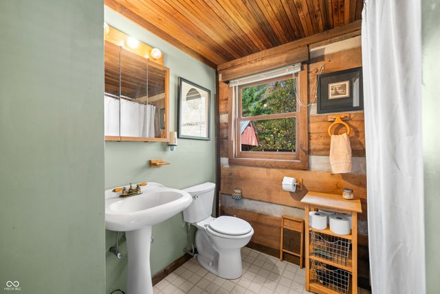 3399 W Cottonwood Road, Nashville, IN 47448