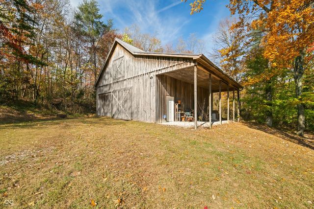 3399 W Cottonwood Road, Nashville, IN 47448