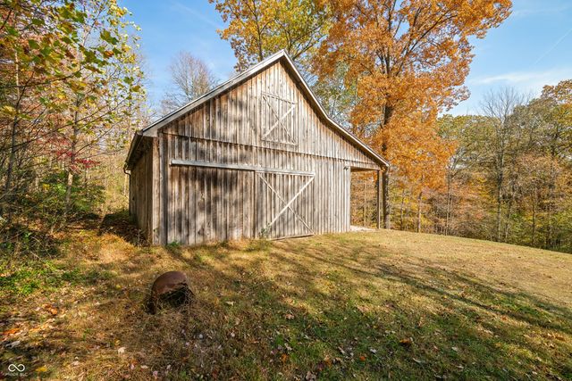 3399 W Cottonwood Road, Nashville, IN 47448