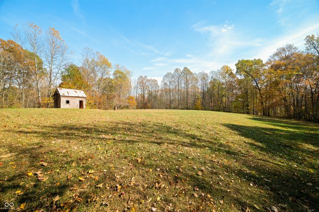 3399 W Cottonwood Road, Nashville, IN 47448