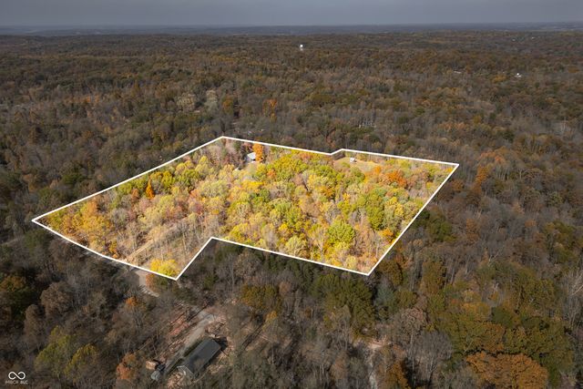 3399 W Cottonwood Road, Nashville, IN 47448