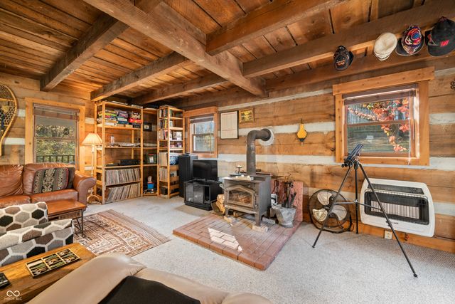 3399 W Cottonwood Road, Nashville, IN 47448