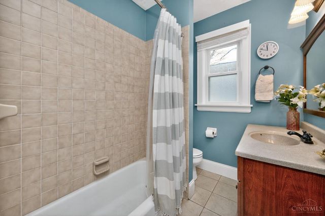 4345 Clifford Road, Deer Park, OH 45236