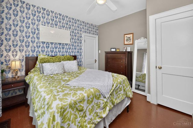 4345 Clifford Road, Deer Park, OH 45236