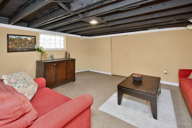 4345 Clifford Road, Deer Park, OH 45236