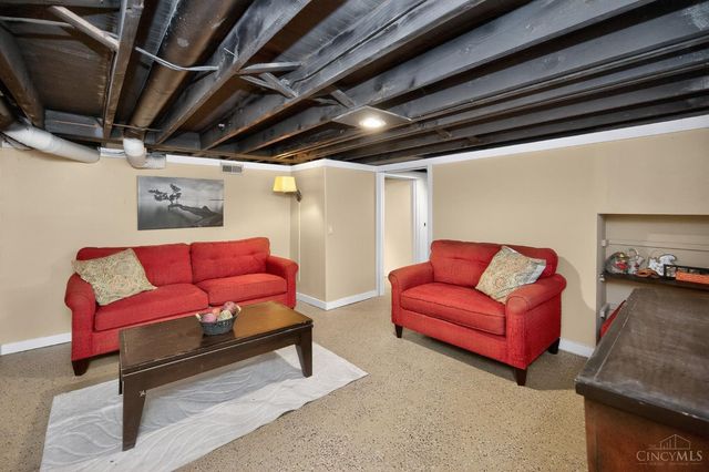 4345 Clifford Road, Deer Park, OH 45236