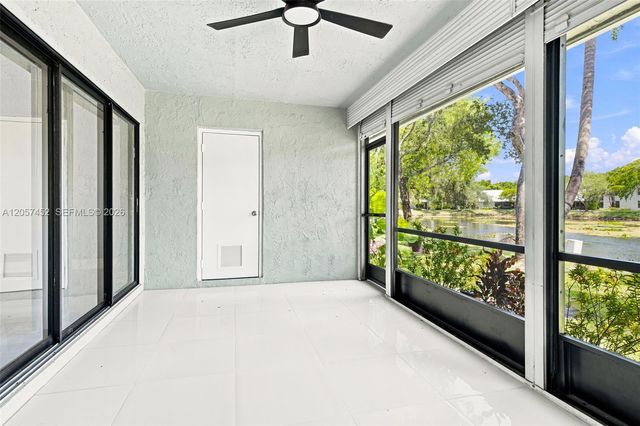 3895 N Carambola Cir N 29128, Coconut Creek, FL 33066