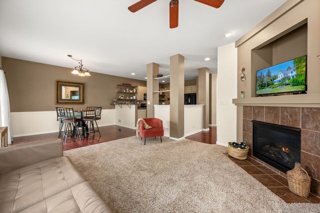 629 Buckboard Lane, Sycamore, IL 60178